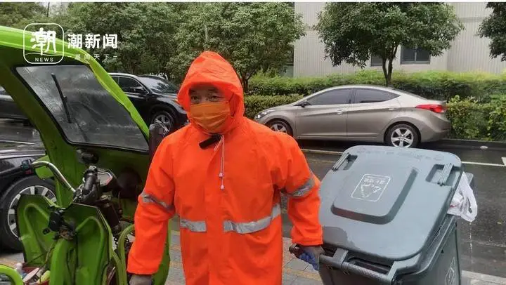 imtoken钱包打不开_钱包打开钱包_钱包打开没钱的表情包gif